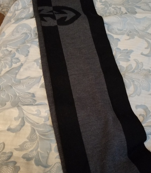Gucci mens or womens wool scarf - Picture 5 of 6